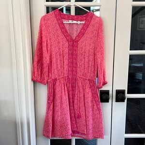Vineyard Vines pink dress